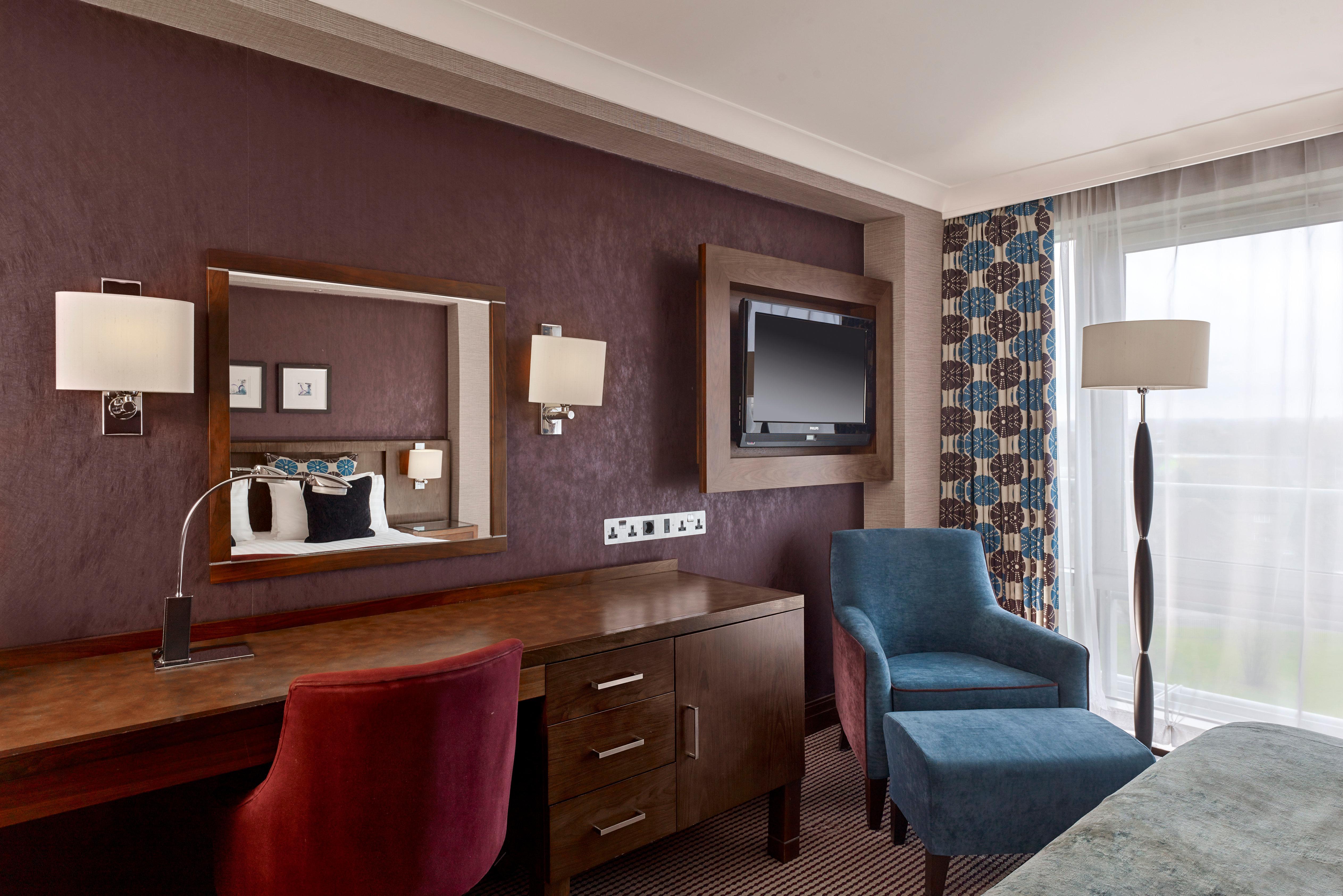 คราวน์ พลาซา ลอนดอน - แกตวิค แอร์พอร์ต Hotel ครอว์ลีย์ ภายนอก รูปภาพ